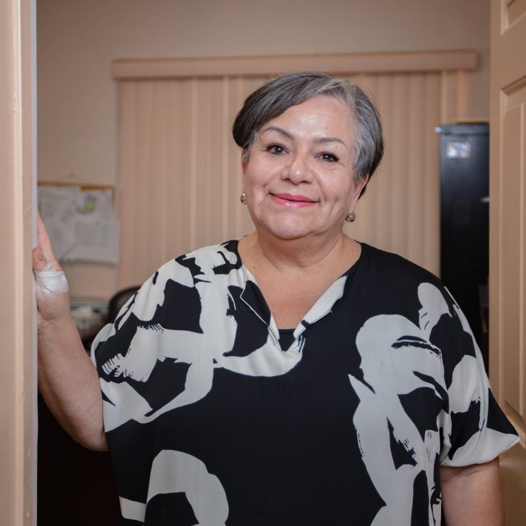 Martha Flores